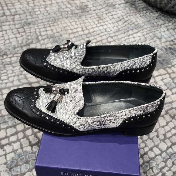 Stuart Weitzman Black and White Tassel Loafers - Picture 3 of 5
